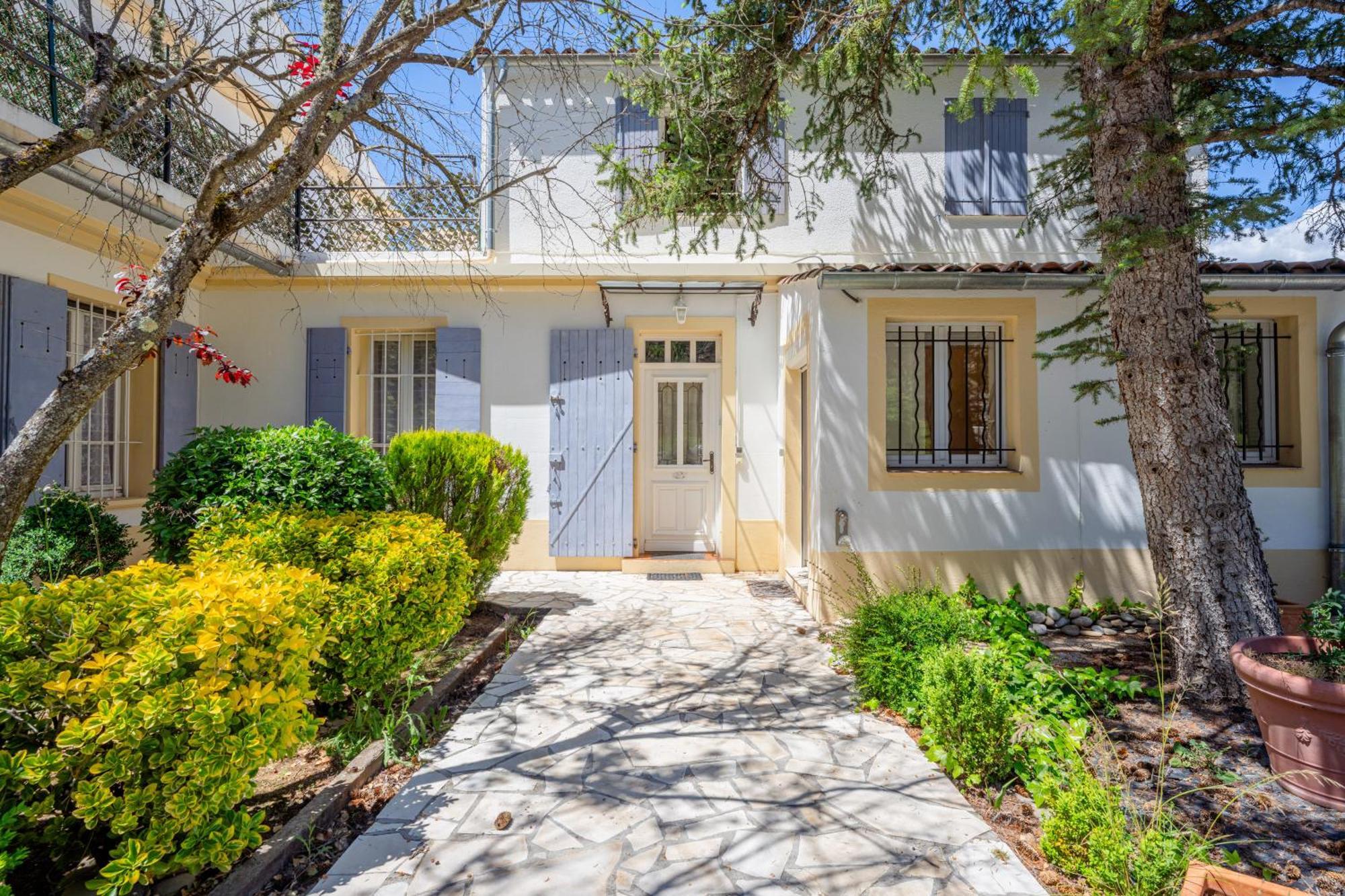 Gréoux-les-Bains Residence Les Ecureuils מראה חיצוני תמונה