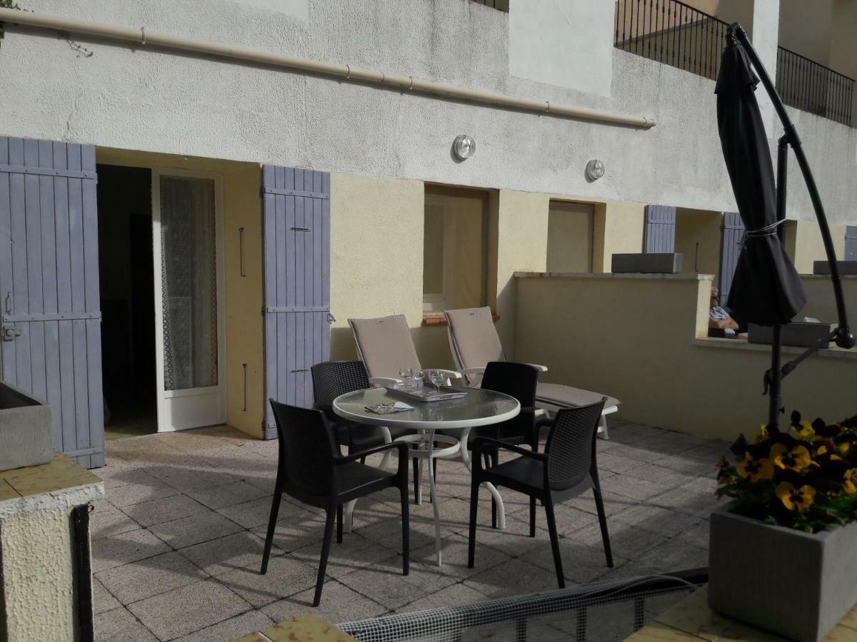 Gréoux-les-Bains Residence Les Ecureuils מראה חיצוני תמונה