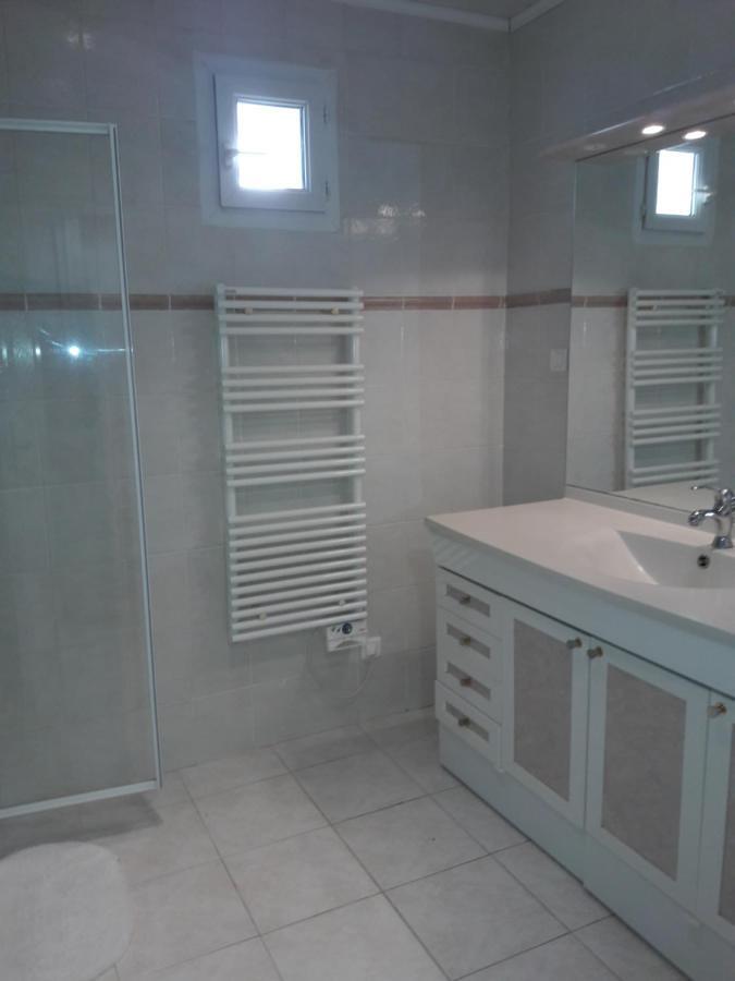 Gréoux-les-Bains Residence Les Ecureuils מראה חיצוני תמונה
