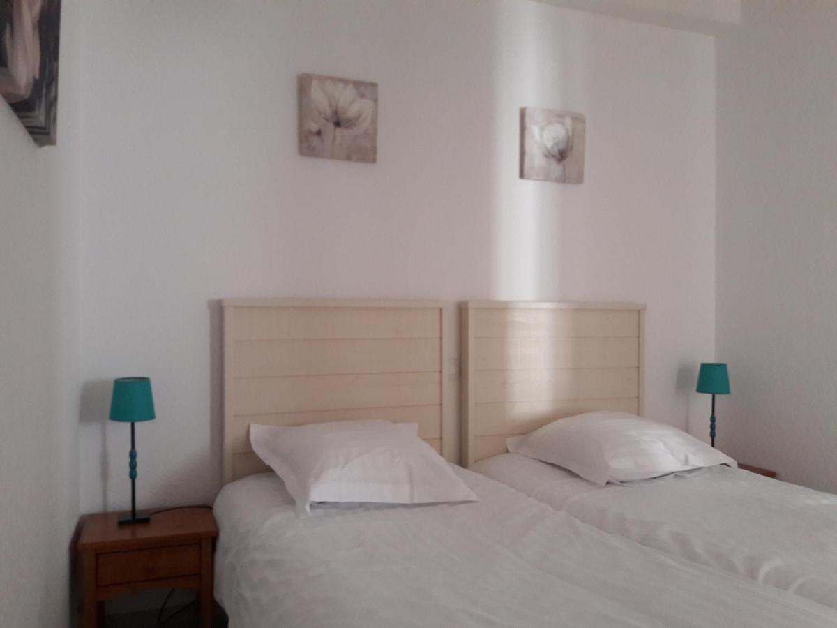 Gréoux-les-Bains Residence Les Ecureuils מראה חיצוני תמונה